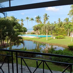 Newly Renovated Seaside Oasis At Bonita Village Apartamento